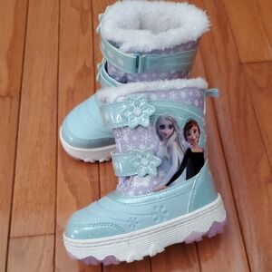 Disney Frozen Purple Winter Boots